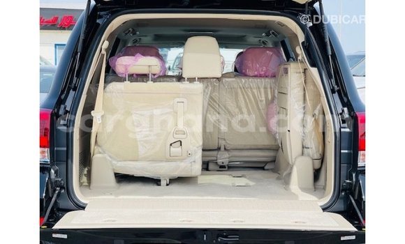 Buy Import Toyota Land Cruiser Black Car in Import - Dubai in Ashanti Buy Import Toyota Land Cruiser Black Car in Import - Dubai in Ashanti