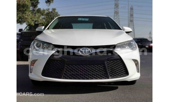 Buy Import Toyota Camry White Car in Import - Dubai in Ashanti Buy Import Toyota Camry White Car in Import - Dubai in Ashanti