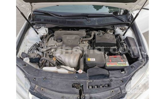 Buy Import Toyota Camry White Car in Import - Dubai in Ashanti Buy Import Toyota Camry White Car in Import - Dubai in Ashanti