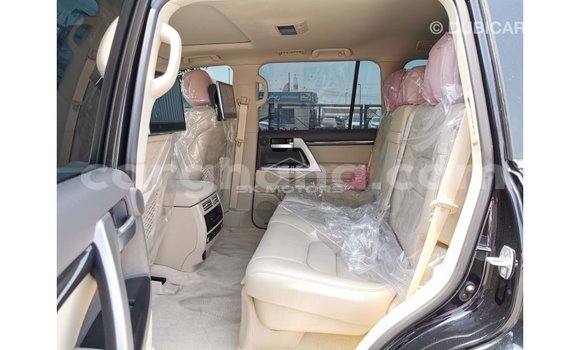 Buy Import Toyota Land Cruiser Black Car in Import - Dubai in Ashanti Buy Import Toyota Land Cruiser Black Car in Import - Dubai in Ashanti