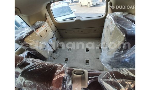 Buy Import Toyota Land Cruiser White Car in Import - Dubai in Ashanti Buy Import Toyota Land Cruiser White Car in Import - Dubai in Ashanti