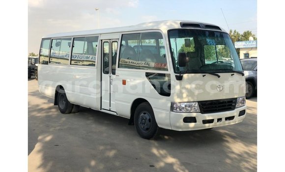 Buy Import Toyota Coaster White Car in Import - Dubai in Ashanti Buy Import Toyota Coaster White Car in Import - Dubai in Ashanti