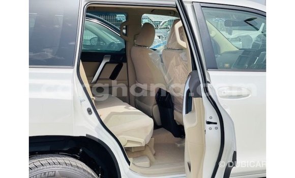 Buy Import Toyota Prado White Car in Import - Dubai in Ashanti Buy Import Toyota Prado White Car in Import - Dubai in Ashanti