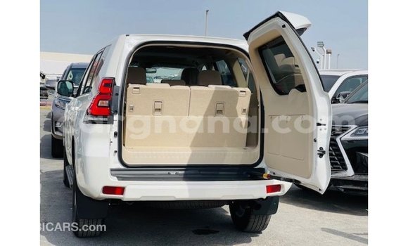 Buy Import Toyota Prado White Car in Import - Dubai in Ashanti Buy Import Toyota Prado White Car in Import - Dubai in Ashanti