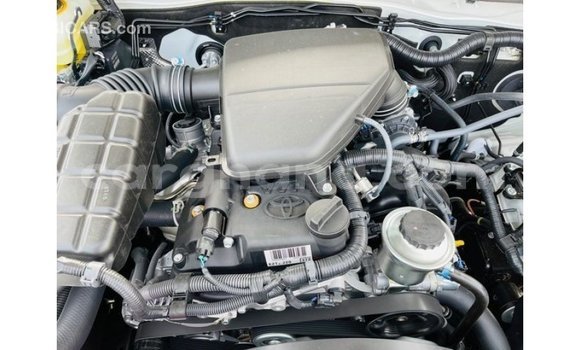 Buy Import Toyota Prado White Car in Import - Dubai in Ashanti Buy Import Toyota Prado White Car in Import - Dubai in Ashanti