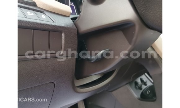 Buy Import Hyundai Santa Fe White Car in Import - Dubai in Ashanti Buy Import Hyundai Santa Fe White Car in Import - Dubai in Ashanti