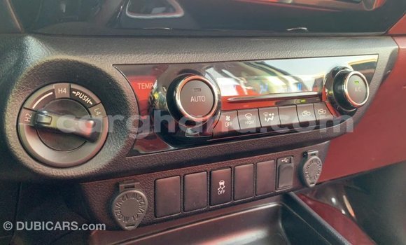 Ra Imported Toyota Hilux funfun Ọkọ̀ in Import - Dubai ni Ashanti Ra Imported Toyota Hilux funfun Ọkọ̀ in Import - Dubai ni Ashanti