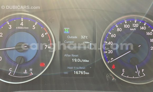 Ra Imported Toyota Hilux funfun Ọkọ̀ in Import - Dubai ni Ashanti Ra Imported Toyota Hilux funfun Ọkọ̀ in Import - Dubai ni Ashanti