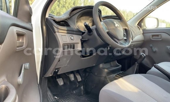 Ra Imported Mitsubishi L200 funfun Ọkọ̀ in Import - Dubai ni Ashanti Ra Imported Mitsubishi L200 funfun Ọkọ̀ in Import - Dubai ni Ashanti