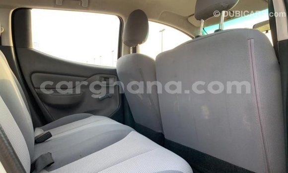 Ra Imported Mitsubishi L200 funfun Ọkọ̀ in Import - Dubai ni Ashanti Ra Imported Mitsubishi L200 funfun Ọkọ̀ in Import - Dubai ni Ashanti
