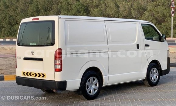Ra Imported Toyota Hiace funfun Ọkọ̀ in Import - Dubai ni Ashanti Ra Imported Toyota Hiace funfun Ọkọ̀ in Import - Dubai ni Ashanti