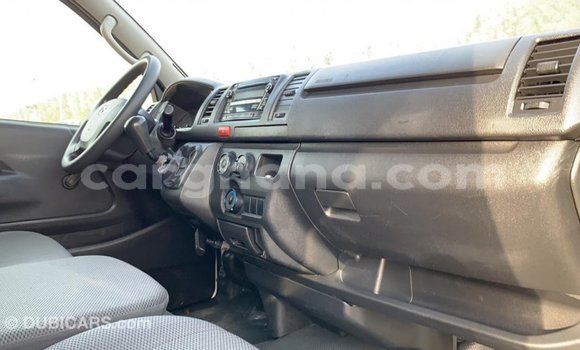 Buy Import Toyota Hiace White Car in Import - Dubai in Ashanti Buy Import Toyota Hiace White Car in Import - Dubai in Ashanti