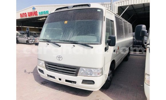Sayi Imported Toyota Coaster White Mota in Import - Dubai a Ashanti Sayi Imported Toyota Coaster White Mota in Import - Dubai a Ashanti