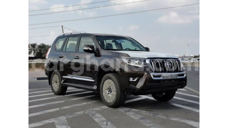 Big with watermark toyota prado ashanti import dubai 33056