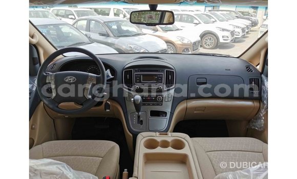 Sayi Imported Hyundai Accent White Mota in Import - Dubai a Ashanti Sayi Imported Hyundai Accent White Mota in Import - Dubai a Ashanti