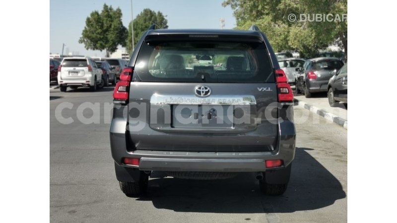 Big with watermark toyota prado ashanti import dubai 33099