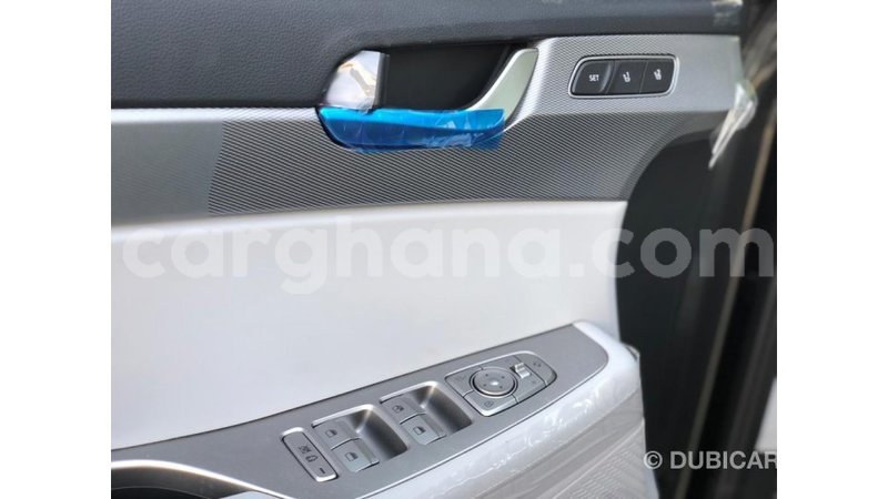 Big with watermark hyundai accent ashanti import dubai 33113