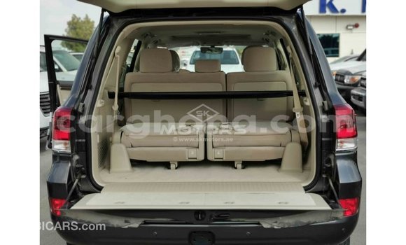Buy Import Toyota Land Cruiser Other Car in Import - Dubai in Ashanti Buy Import Toyota Land Cruiser Other Car in Import - Dubai in Ashanti