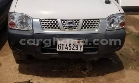 Ra Àlòkù Nissan Pickup funfun Ọkọ̀ in Sekondi–Takoradi Metropolitan ni Oorun Ra Àlòkù Nissan Pickup funfun Ọkọ̀ in Sekondi–Takoradi Metropolitan ni Oorun