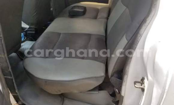 Ra Àlòkù Nissan Pickup funfun Ọkọ̀ in Sekondi–Takoradi Metropolitan ni Oorun Ra Àlòkù Nissan Pickup funfun Ọkọ̀ in Sekondi–Takoradi Metropolitan ni Oorun