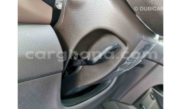 Buy Import Hyundai Santa Fe White Car in Import - Dubai in Ashanti Buy Import Hyundai Santa Fe White Car in Import - Dubai in Ashanti