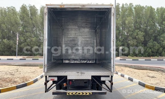 Ra Imported Mitsubishi i funfun Ọkọ̀ in Import - Dubai ni Ashanti Ra Imported Mitsubishi i funfun Ọkọ̀ in Import - Dubai ni Ashanti