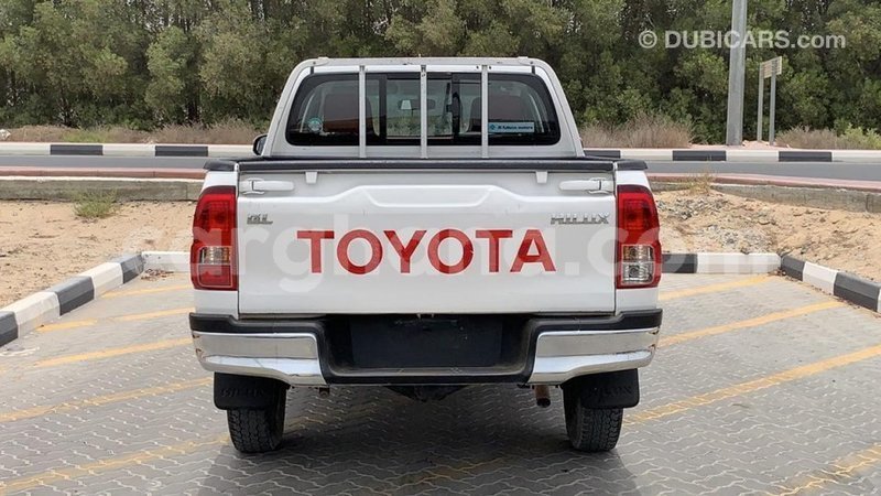 Big with watermark toyota hilux ashanti import dubai 33171