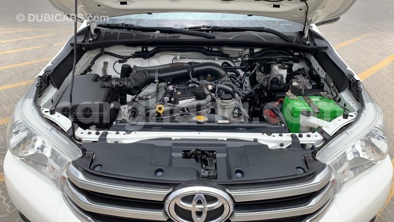 Big with watermark toyota hilux ashanti import dubai 33171