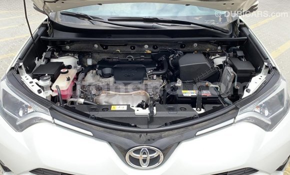 Buy Import Toyota 4Runner White Car in Import - Dubai in Ashanti Buy Import Toyota 4Runner White Car in Import - Dubai in Ashanti