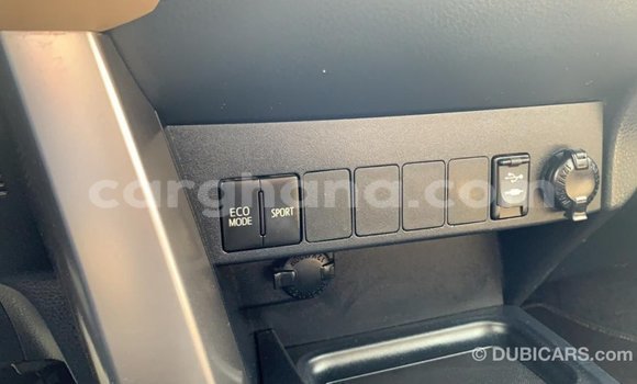 Buy Import Toyota 4Runner White Car in Import - Dubai in Ashanti Buy Import Toyota 4Runner White Car in Import - Dubai in Ashanti