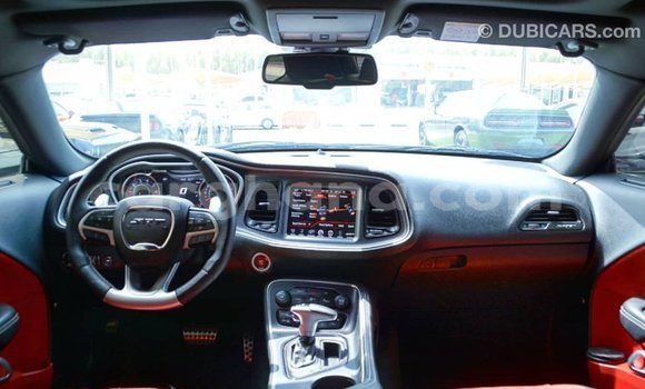 Ra Imported Dodge Challenger funfun Ọkọ̀ in Import - Dubai ni Ashanti Ra Imported Dodge Challenger funfun Ọkọ̀ in Import - Dubai ni Ashanti