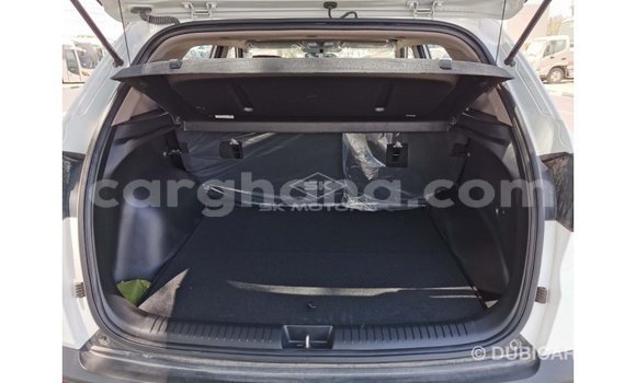 Sayi Imported Hyundai Creta White Mota in Import - Dubai a Ashanti Sayi Imported Hyundai Creta White Mota in Import - Dubai a Ashanti