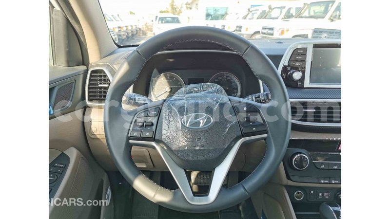 Big with watermark hyundai tucson ashanti import dubai 33232