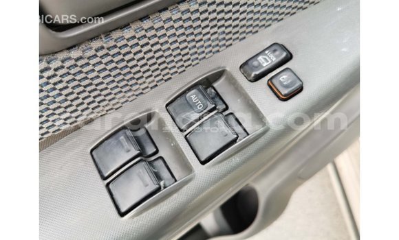 Ra Imported Toyota Hilux funfun Ọkọ̀ in Import - Dubai ni Ashanti Ra Imported Toyota Hilux funfun Ọkọ̀ in Import - Dubai ni Ashanti