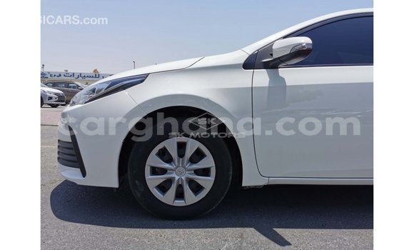 Sayi Imported Toyota Corolla White Mota in Import - Dubai a Ashanti Sayi Imported Toyota Corolla White Mota in Import - Dubai a Ashanti
