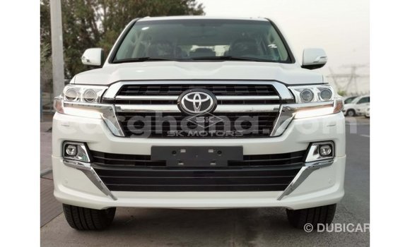Buy Import Toyota Land Cruiser White Car in Import - Dubai in Ashanti Buy Import Toyota Land Cruiser White Car in Import - Dubai in Ashanti