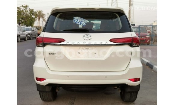 Buy Import Toyota Fortuner White Car in Import - Dubai in Ashanti Buy Import Toyota Fortuner White Car in Import - Dubai in Ashanti