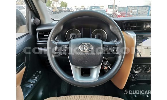 Buy Import Toyota Fortuner White Car in Import - Dubai in Ashanti Buy Import Toyota Fortuner White Car in Import - Dubai in Ashanti