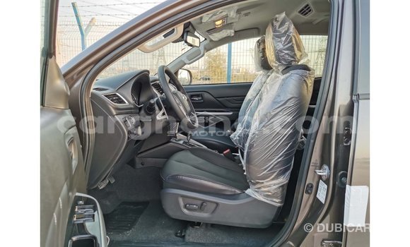 Buy Import Mitsubishi L200 Black Car in Import - Dubai in Ashanti Buy Import Mitsubishi L200 Black Car in Import - Dubai in Ashanti