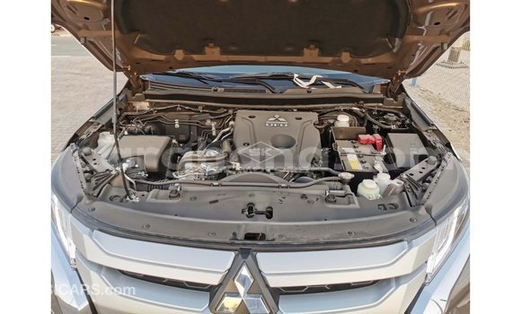 Buy Import Mitsubishi L200 Black Car in Import - Dubai in Ashanti Buy Import Mitsubishi L200 Black Car in Import - Dubai in Ashanti