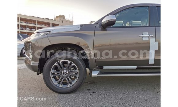 Buy Import Mitsubishi L200 Black Car in Import - Dubai in Ashanti Buy Import Mitsubishi L200 Black Car in Import - Dubai in Ashanti