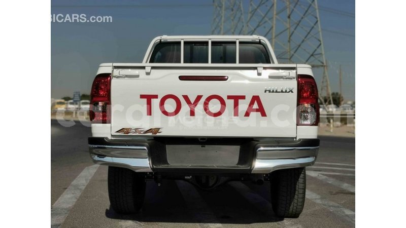 Big with watermark toyota hilux ashanti import dubai 33338