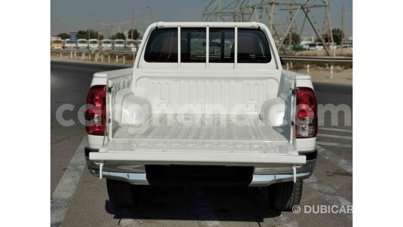 Big with watermark toyota hilux ashanti import dubai 33338