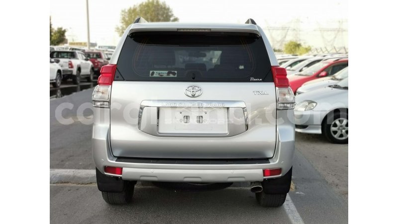 Big with watermark toyota prado ashanti import dubai 33389