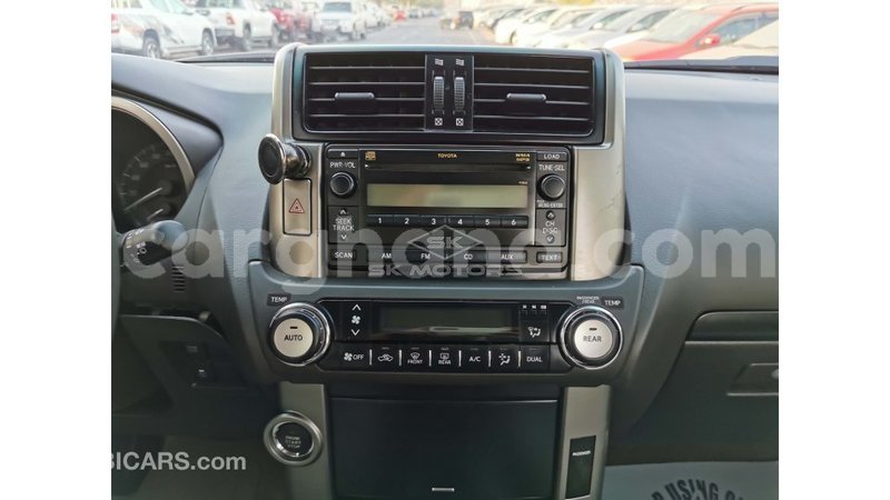 Big with watermark toyota prado ashanti import dubai 33389