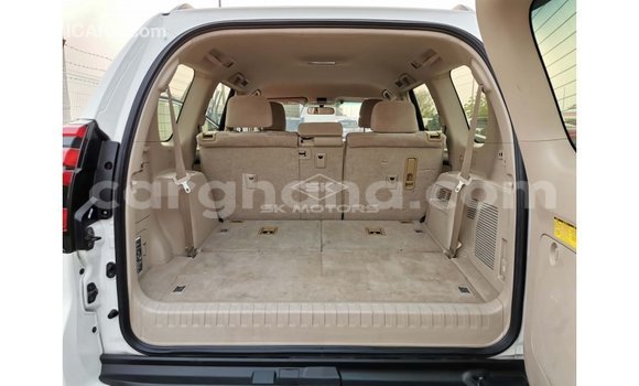 Sayi Imported Toyota Prado White Mota in Import - Dubai a Ashanti Sayi Imported Toyota Prado White Mota in Import - Dubai a Ashanti