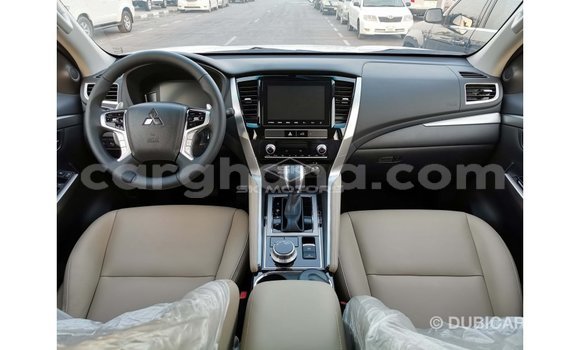 Buy Import Mitsubishi Montero White Car in Import - Dubai in Ashanti Buy Import Mitsubishi Montero White Car in Import - Dubai in Ashanti