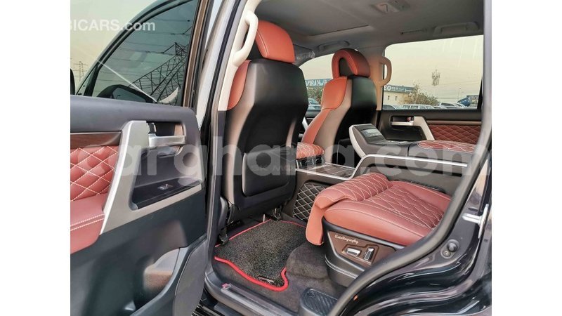 Big with watermark toyota land cruiser ashanti import dubai 33409