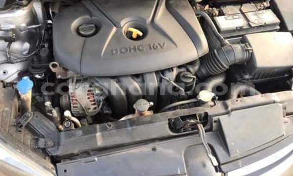 Buy Used Hyundai Elantra Beige Car in Sekondi–Takoradi Metropolitan in Western Buy Used Hyundai Elantra Beige Car in Sekondi–Takoradi Metropolitan in Western
