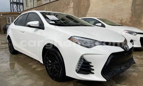 Buy Used Toyota Corolla White Car in Atebubu–Amantin in Brong-Ahafo Buy Used Toyota Corolla White Car in Atebubu–Amantin in Brong-Ahafo